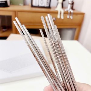 Hop 10 doi dua van dau dua Chockmen C59 14