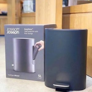 Thùng rác có bàn đạp Joseph Joseph 70595 5L màu đen nhám