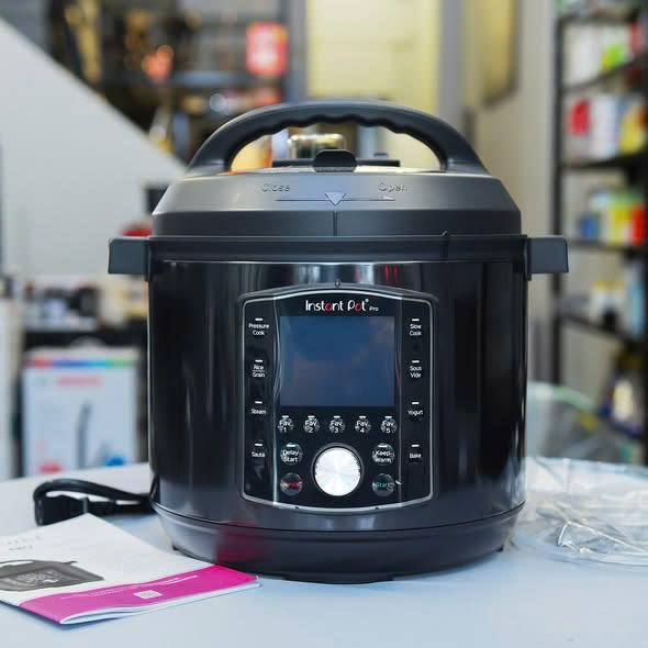 Nồi áp suất đa năng INSTANT POT PRO 5,7L 10 IN 1 1 Noi ap suat da nang INSTANT POT PRO 57L 10 IN 1 1
