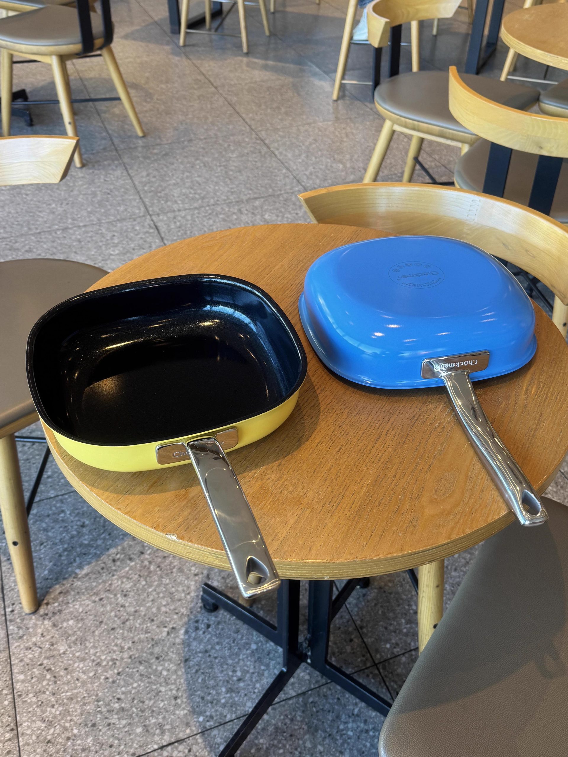 Chảo vuông chống dính gốm FRUTO sắc màu 24.5cm Chockmen - C500 2 Chao vuong chong dinh gom FRUTO sac mau 24.5cm Chockmen C500 2 scaled