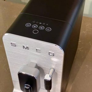 MAY PHA CA PHE SMEG BCC12BLMEU 3