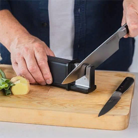 Dụng cụ mài dao KitchenAid KESHBOHBAAG màu đen 3 Dung cu mai dao KitchenAid KESHBOHBAAG mau den 3