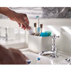 Hộp Đựng Bàn Chải Đánh Răng Tự Khô Joseph Joseph EasyStore 70575 (Grey) Hop Dung Ban Chai Danh Rang Tu Kho Joseph Joseph EasyStore 70575 3