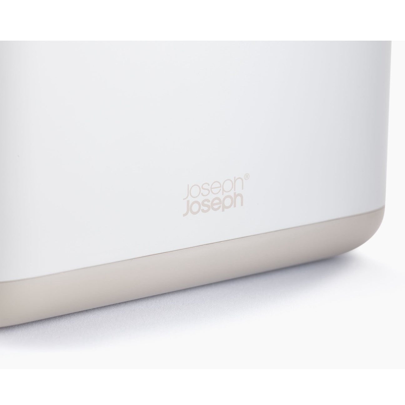 Hộp Đựng Bàn Chải Đánh Răng Tự Khô Joseph Joseph EasyStore 70575 7 Hop Dung Ban Chai Danh Rang Tu Kho Joseph Joseph EasyStore 70575 7
